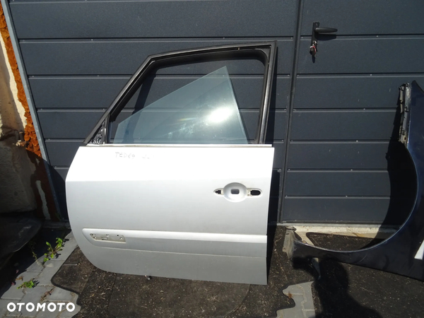 RENAULT ESPACE IV DRZWI LEWE PRZEDNIE TED69 ORGINA czesci