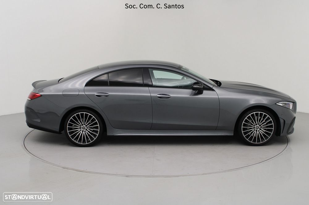 Mercedes-Benz CLS 300 d 4Matic 9G-TRONIC AMG Line - 4