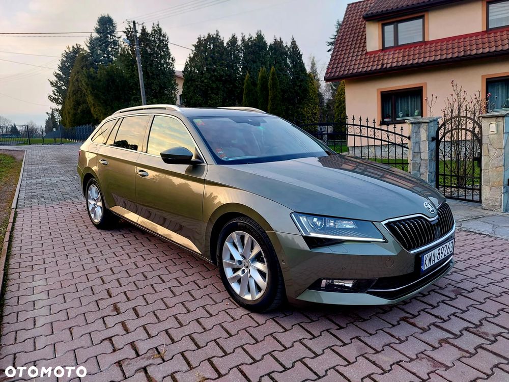Skoda Superb 2.0 TDI 4x4 DSG Premium Edition - 15