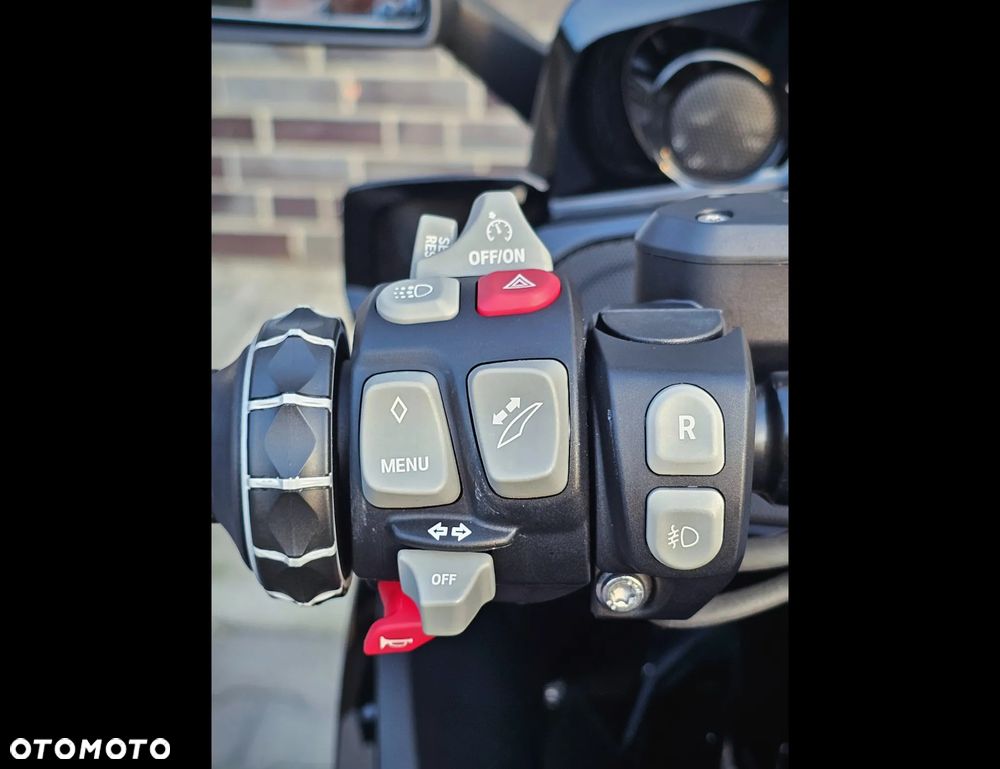 BMW K - 18