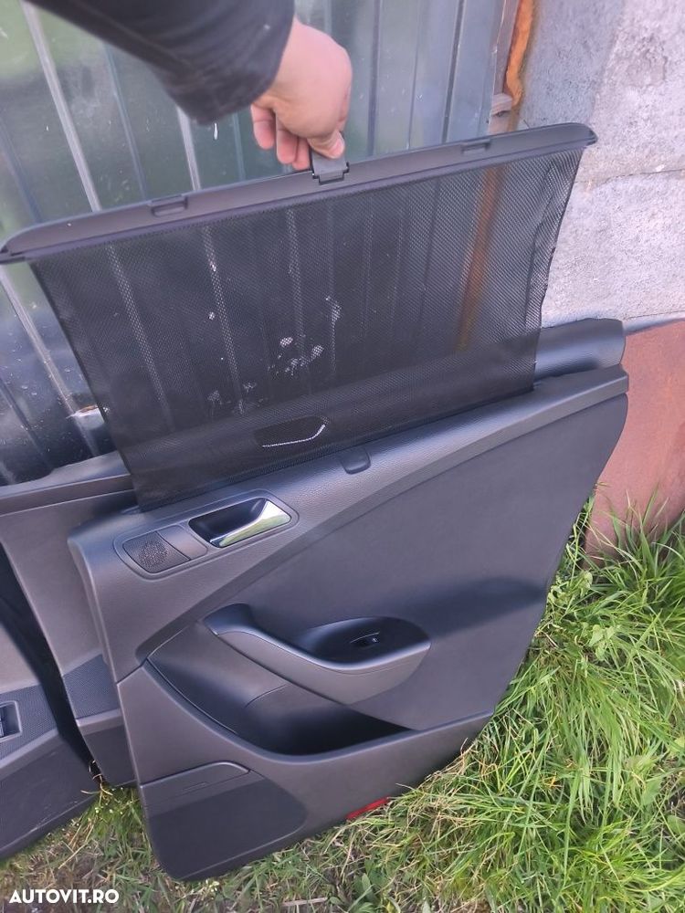Set fețe de uși Volkswagen Passat B6 break variant - 2