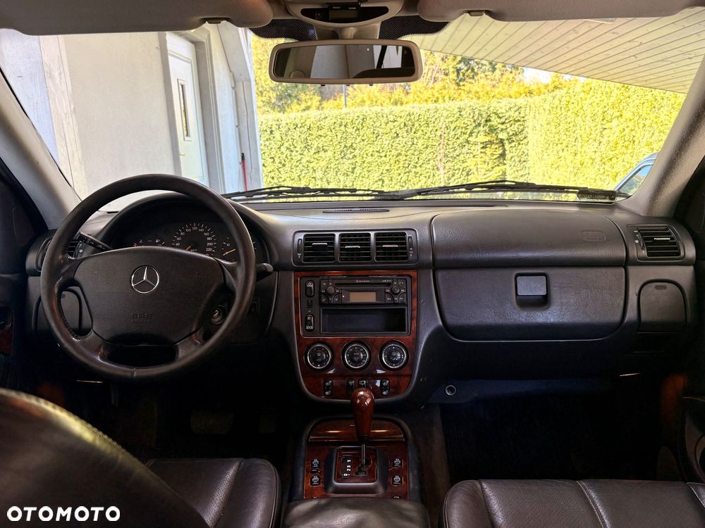 Mercedes-Benz ML 400 CDI - 10