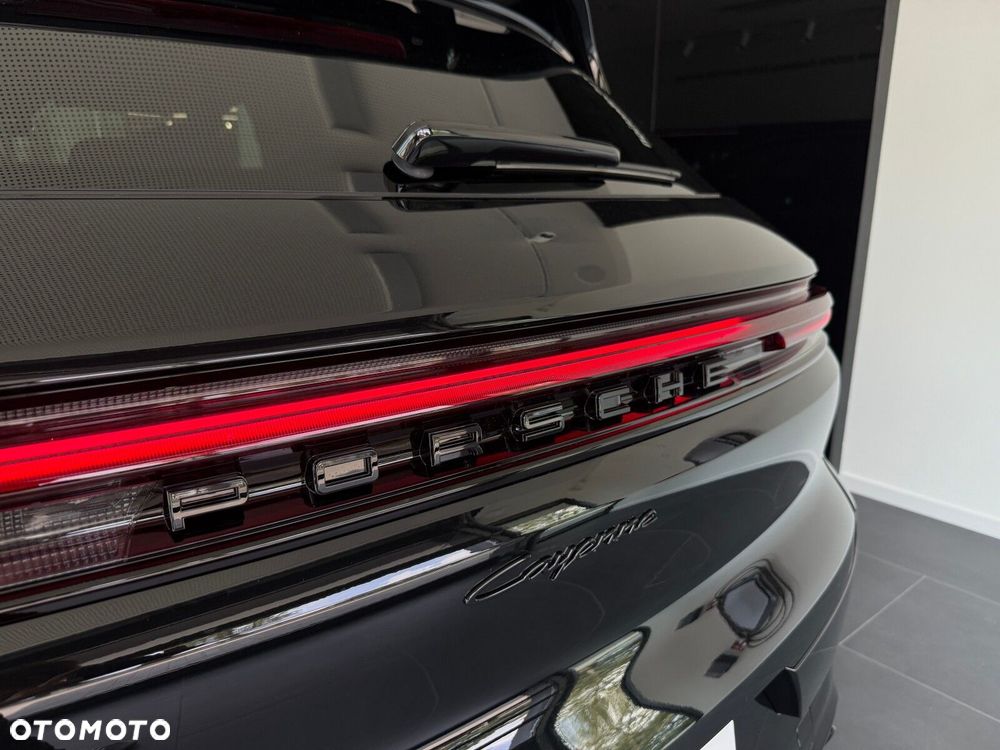 Porsche Cayenne - 11