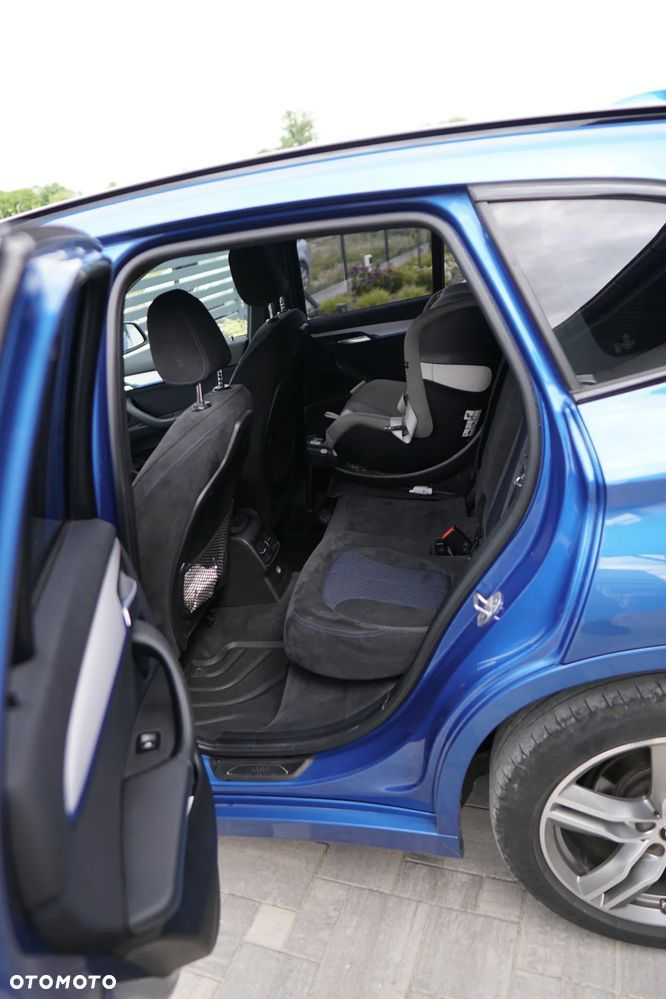 BMW X1 xDrive18d M Sport - 13
