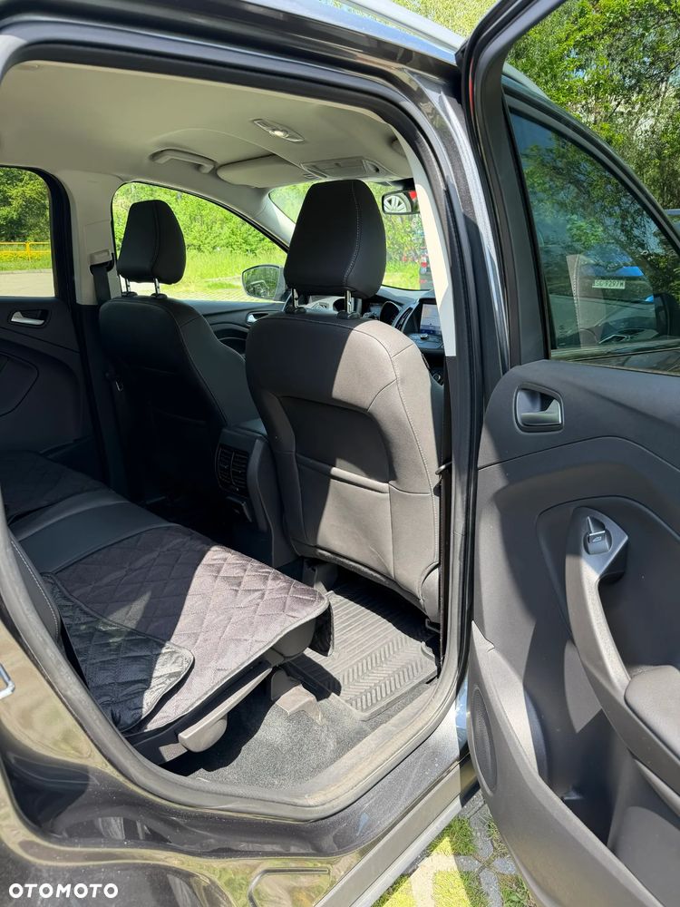 Ford Kuga 2.0 TDCi AWD Titanium - 17