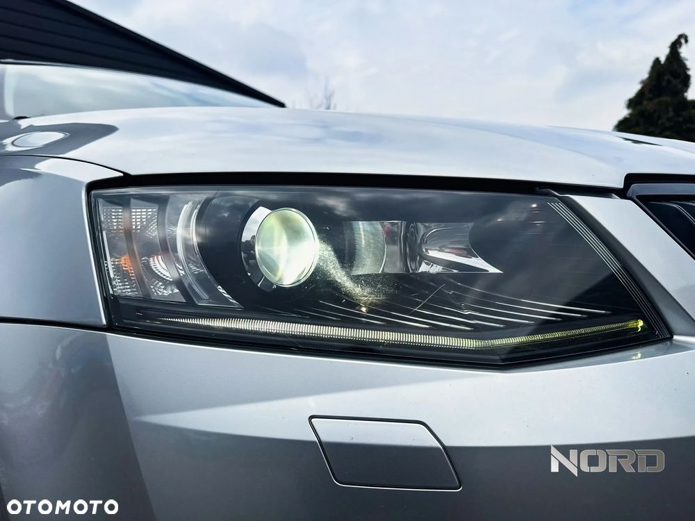 Skoda Octavia 2.0 TDI Green tec 4x4 Elegance - 11