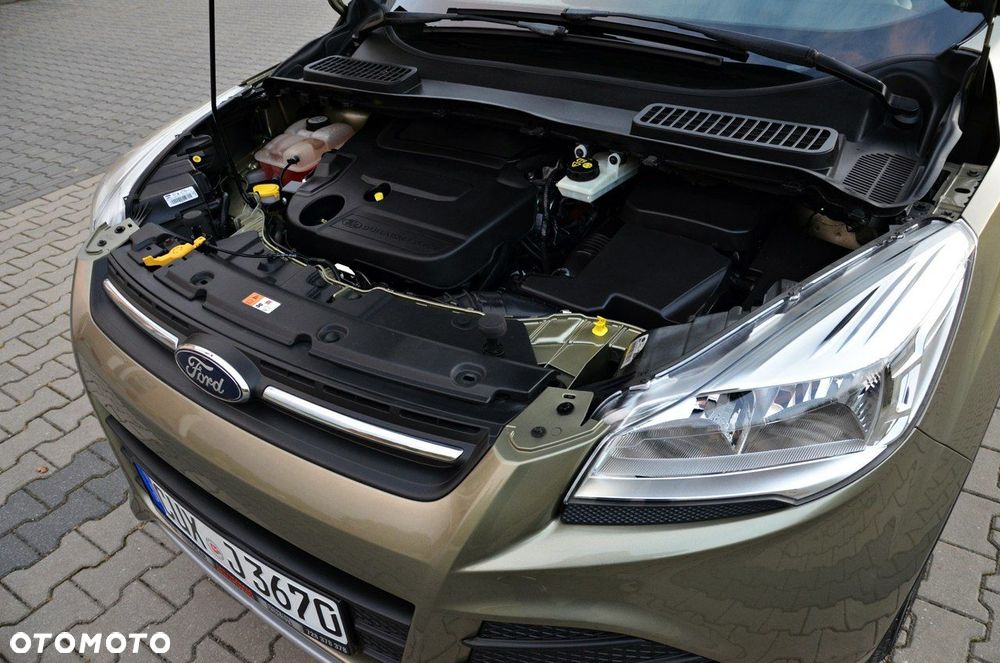 Ford Kuga - 9