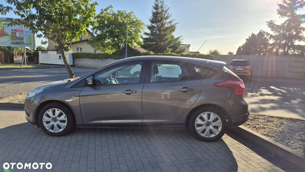 Ford Focus 1.6 Ambiente Start - 5