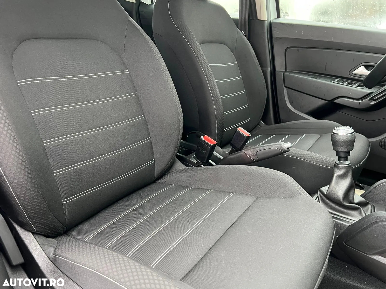 Dacia Duster 1.5 Blue dCi 4WD Comfort - 9