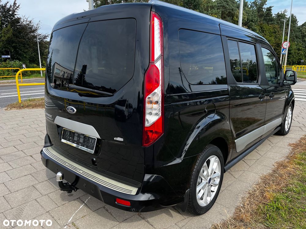 Ford Tourneo Connect Grand - 22