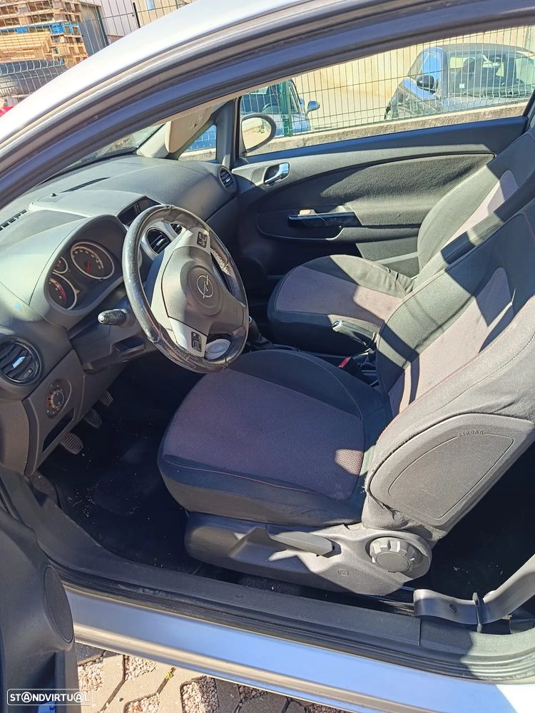 Opel Corsa - 3