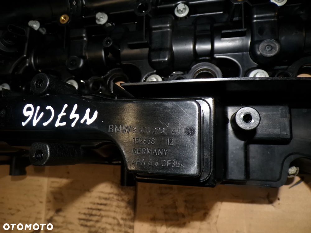 Pokrywa zaworowa toyota  Mini 1.6 20D N47C16A 15265812 - 2