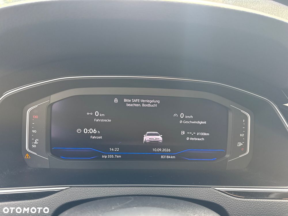 Volkswagen Passat - 28