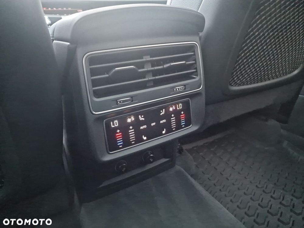Audi Q7 50 TDI mHEV Quattro S Line Tiptr - 26