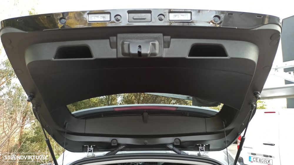 Renault Captur 1.0 TCe Exclusive - 27