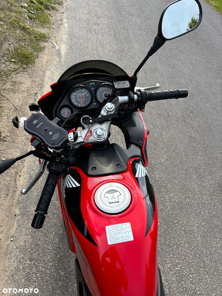 Honda CBR - 9