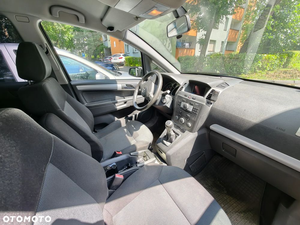 Opel Zafira 1.9 CDTI Cosmo - 6