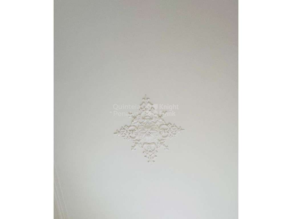 Apartamento T3 para Venda totalmente remodelado em Campo Ourique - Grande imagem: 5/34