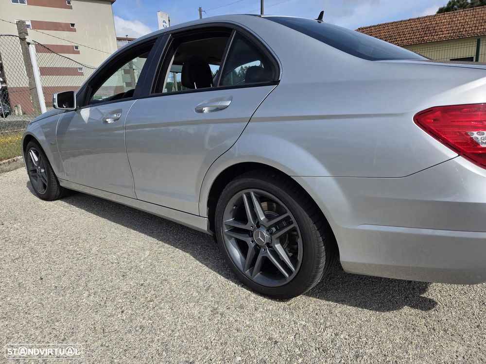 Mercedes-Benz C 220 CDI 7G-TRONIC Avantgarde Edition - 28