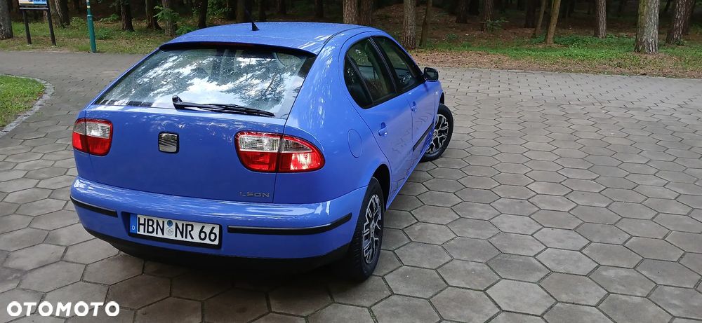 Seat Leon 1.9 TDI Signo - 4