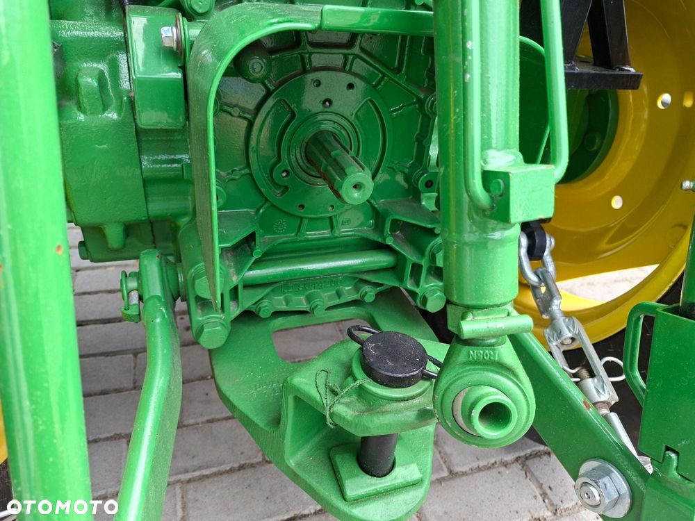 John Deere 3028 En 4X4 - 30