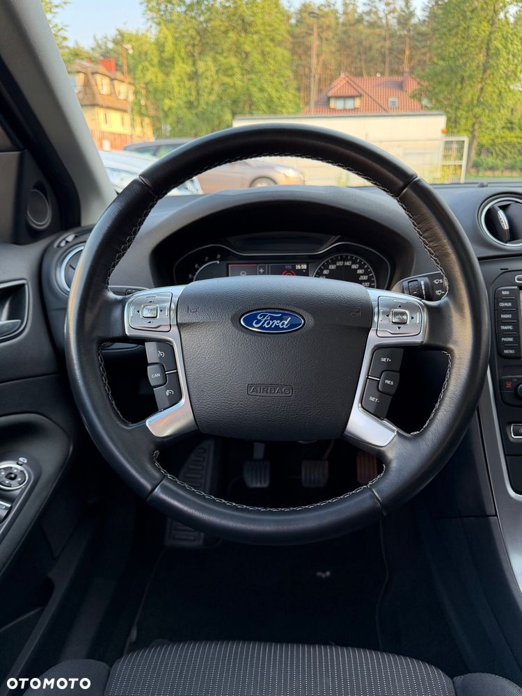 Ford Mondeo 1.6 Eco Boost Titanium - 16