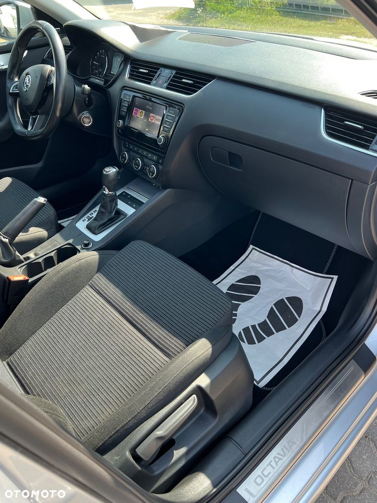 Skoda Octavia - 12