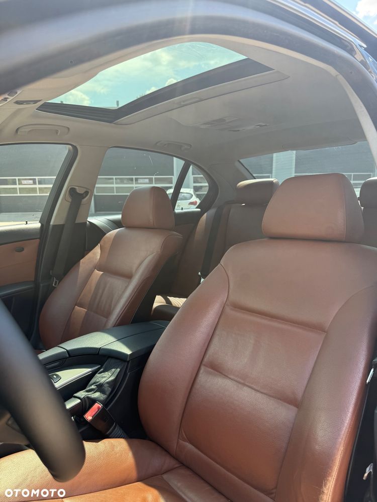 BMW Seria 5 525i - 20