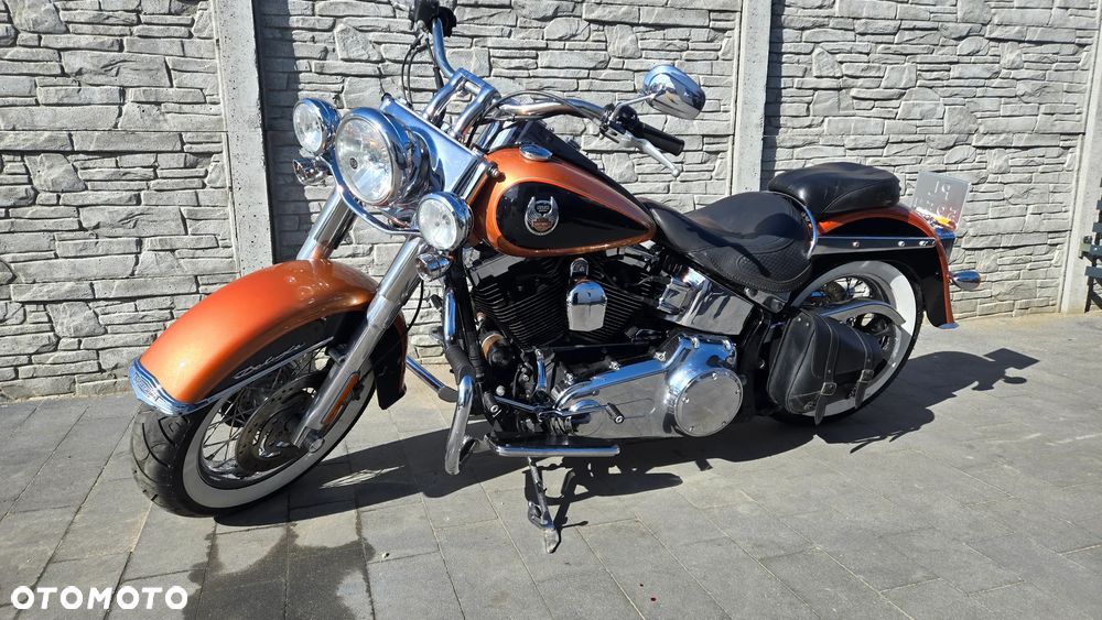 Harley-Davidson Softail Deluxe - 10