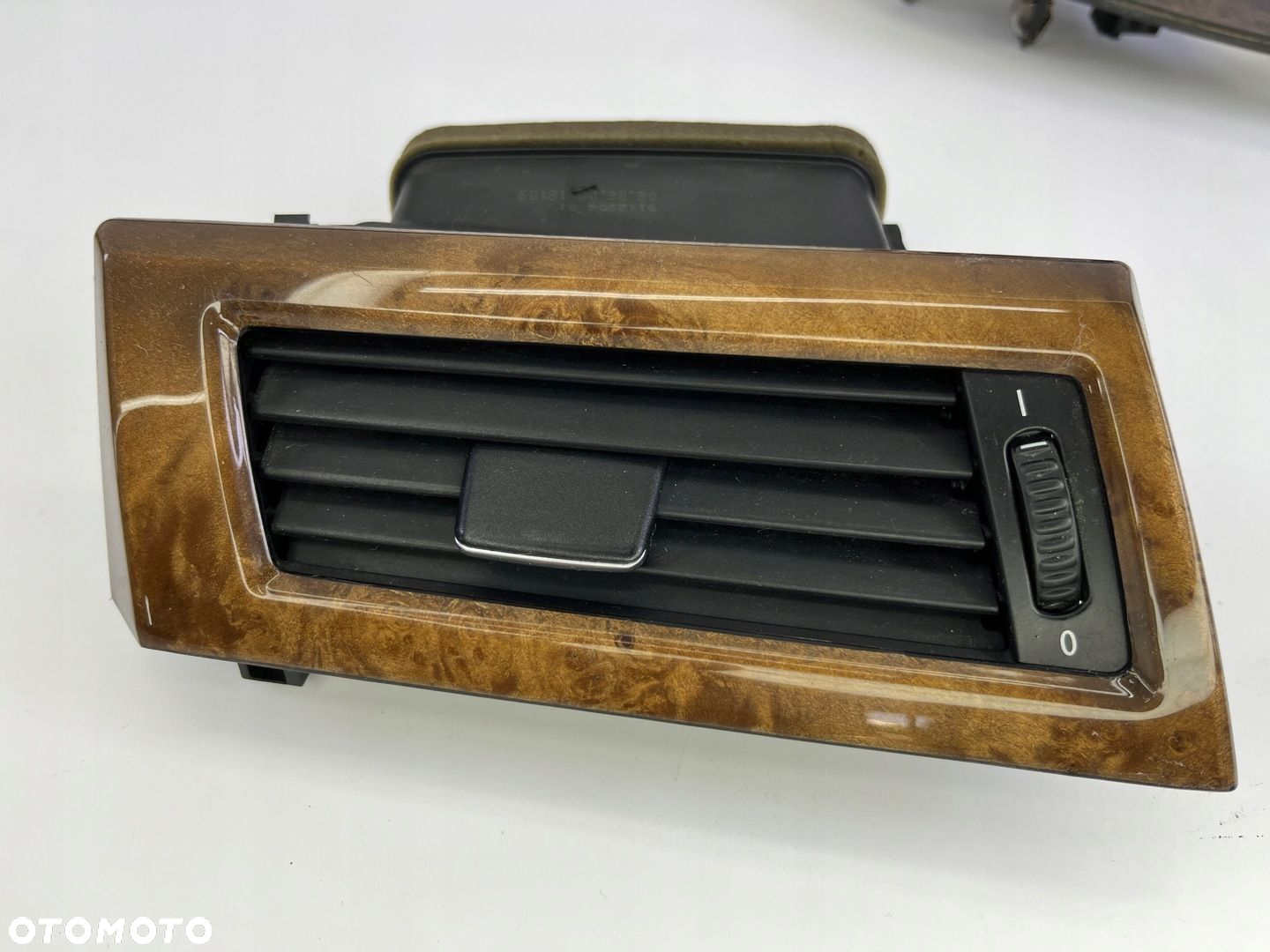 DEKORY DREWNO LISTWY KRATKI DESKI TUNELU BMW E60 E61 LIFT - 8
