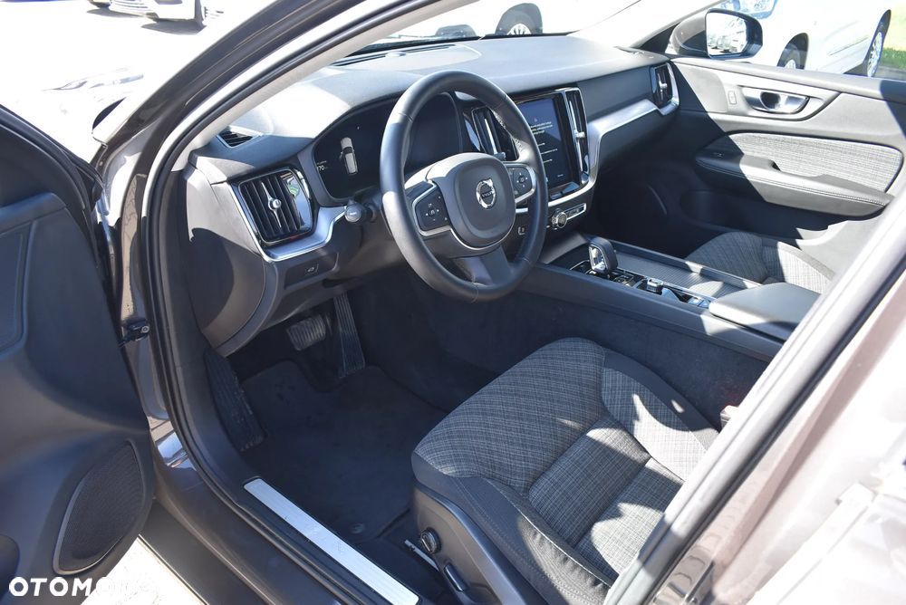 Volvo V60 B3 B Core - 8