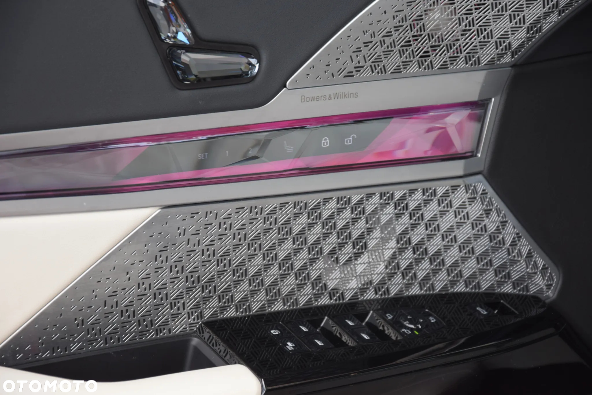 BMW Seria 7 - 31