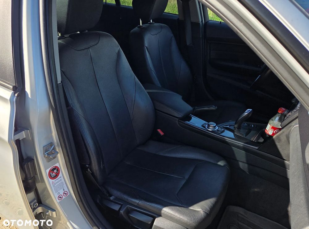 BMW Seria 3 320d DPF Edition Fleet Sport - 15