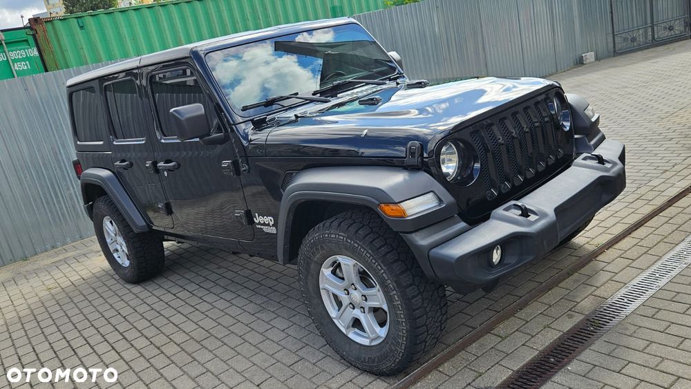 Jeep Wrangler - 18