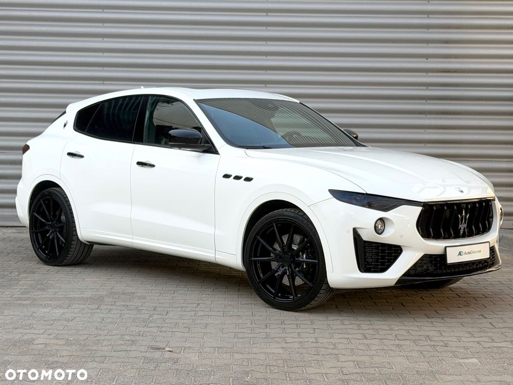Maserati Levante Modena - 8