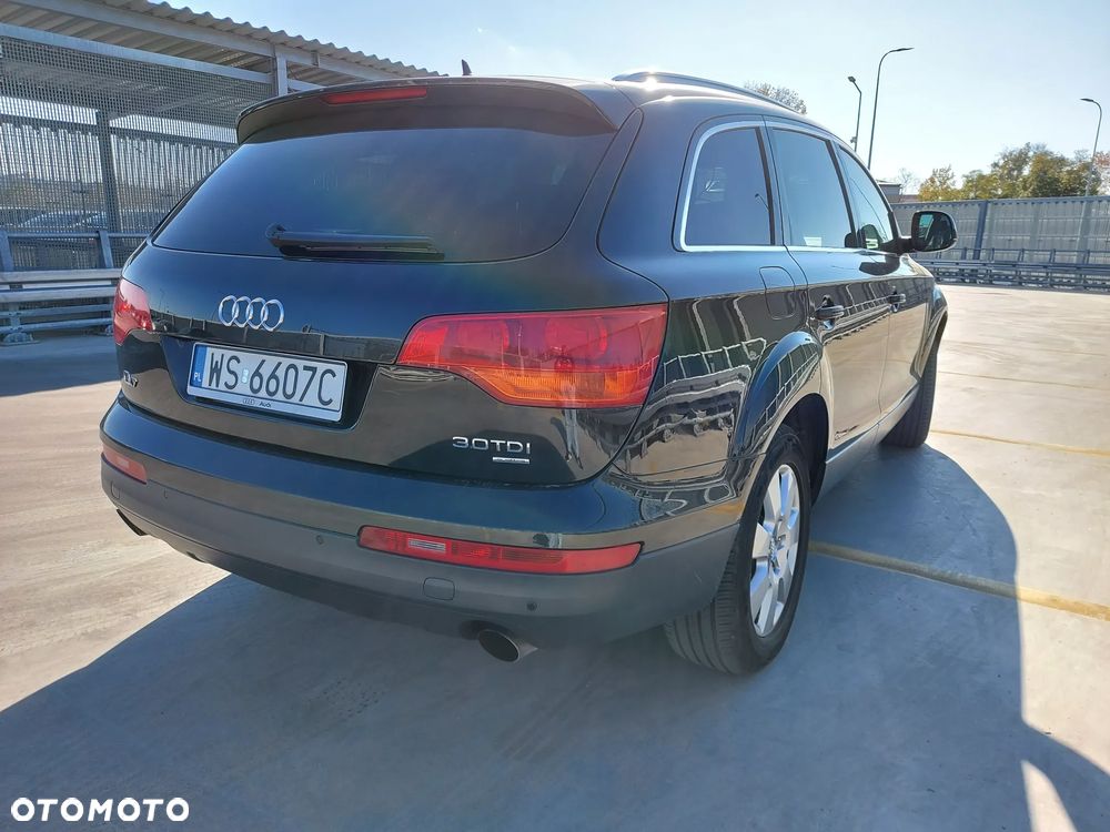 Audi Q7 - 4