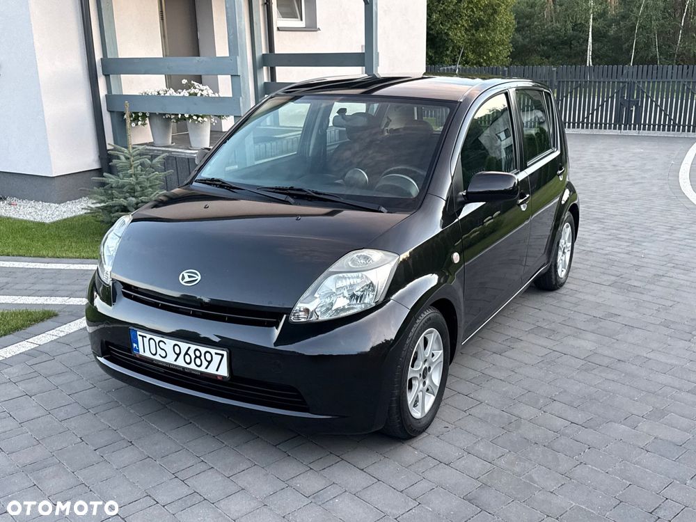 Daihatsu Sirion 1.3 - 3