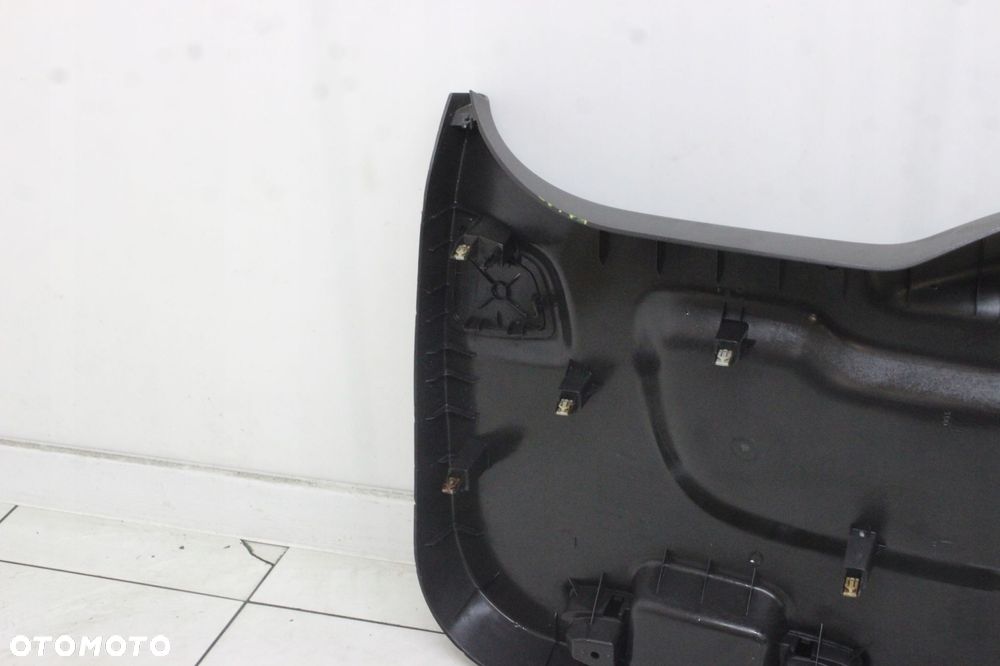 FORD FOCUS MK3 KOMBI 10R- TAPICERKA PLASTIK KLAPY POKRYWY BAGAŻNIKA - 5