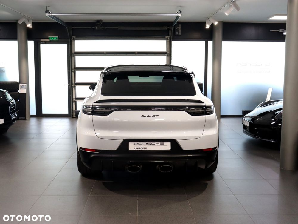 Porsche Cayenne Turbo GT - 4