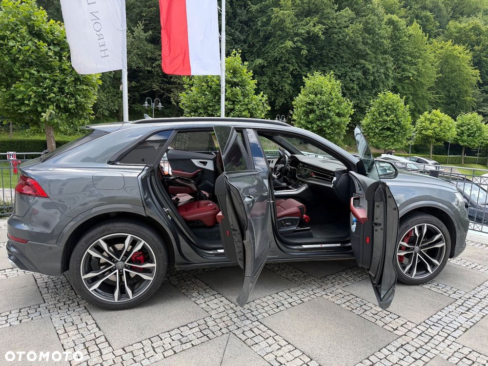 Audi SQ8 - 1