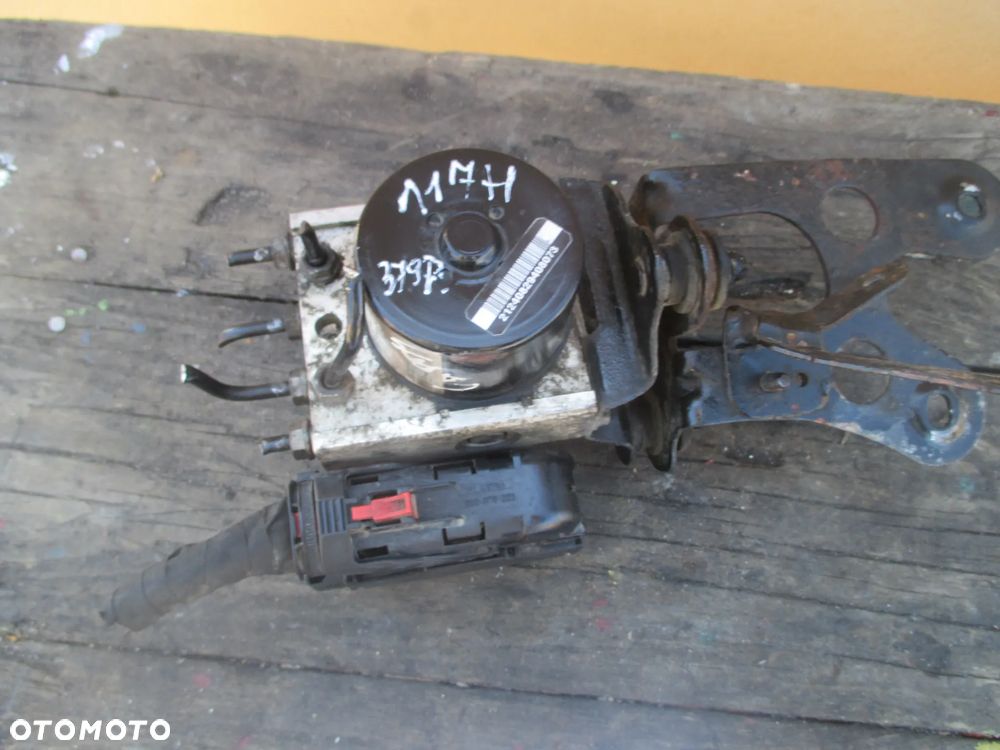pompa ABS Touran Caddy Golf 1K0614117H 1K0907379P - 1