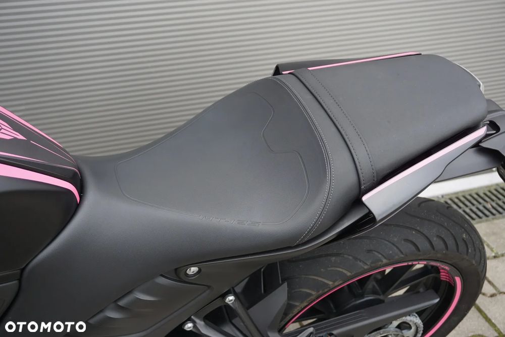 Yamaha MT - 18