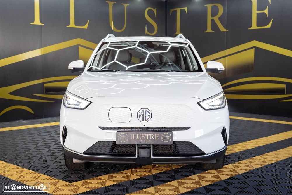 MG ZS EV 72.6 kWh Luxury OBC 11 kW - 2