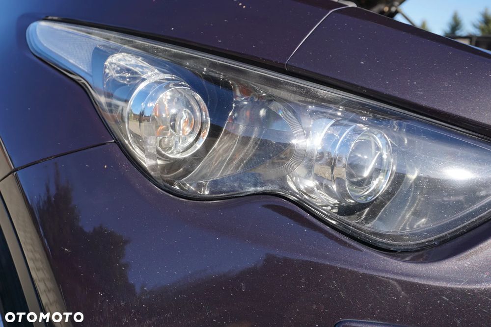 Infiniti FX FX30d S Premium - 26