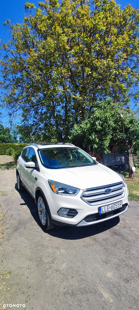Ford Escape ver-2-0-ecoboost-awd-titanium - 1