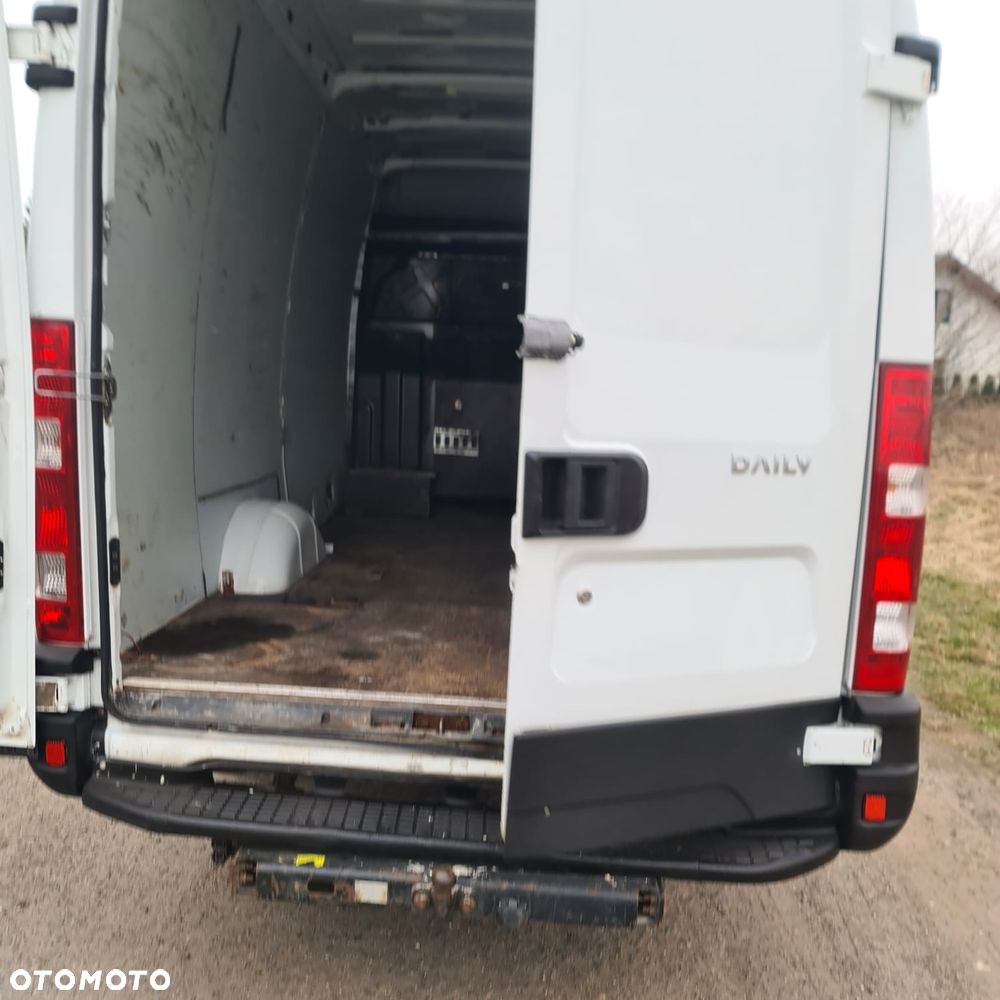 Iveco DAILY  35S15 - 9