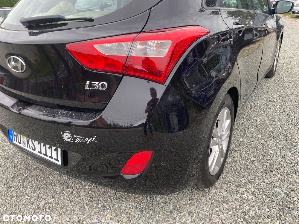 Hyundai i30 1.4 Premium - 12