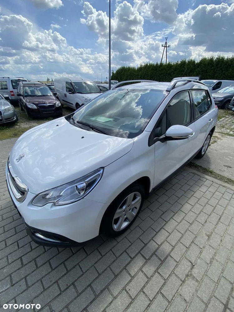 Peugeot 2008 - 12