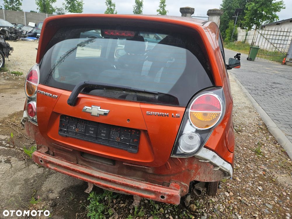 Lampa lewa prawa tył tylna Chevrolet Spark M300 2010r Europa - 1
