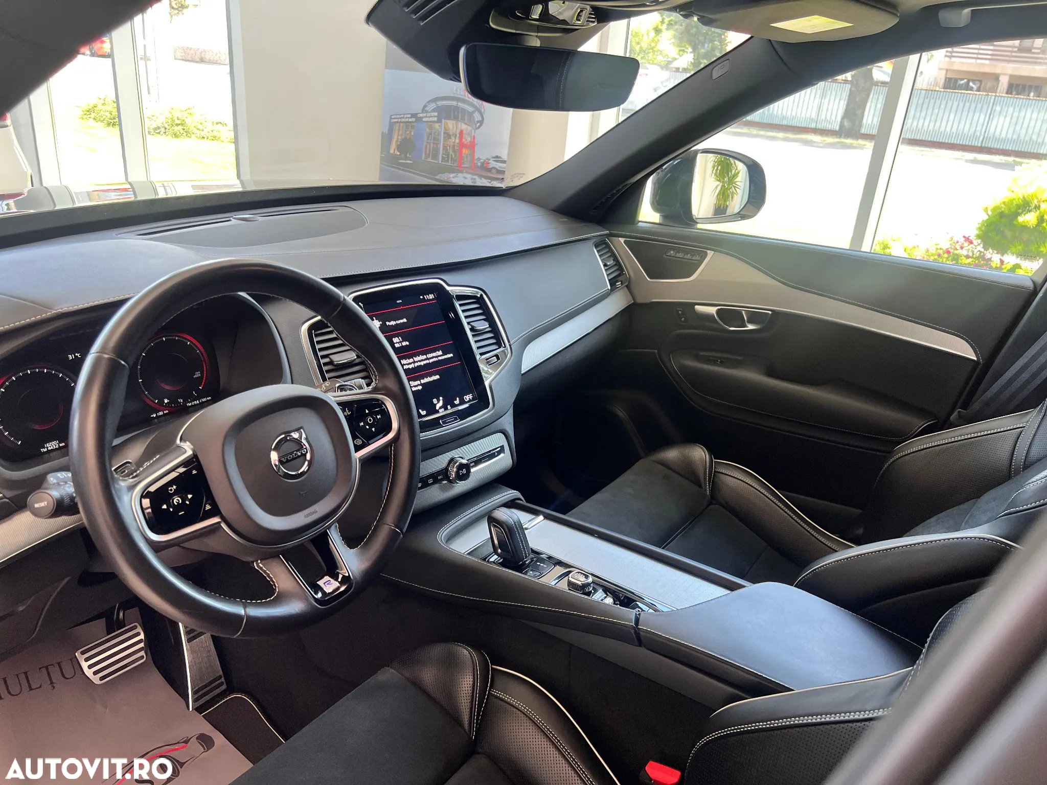 Volvo XC 90 - 8